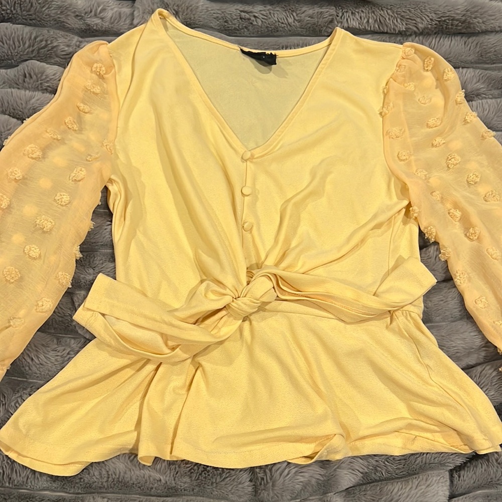 Yellow cute casual longsleeve blouse